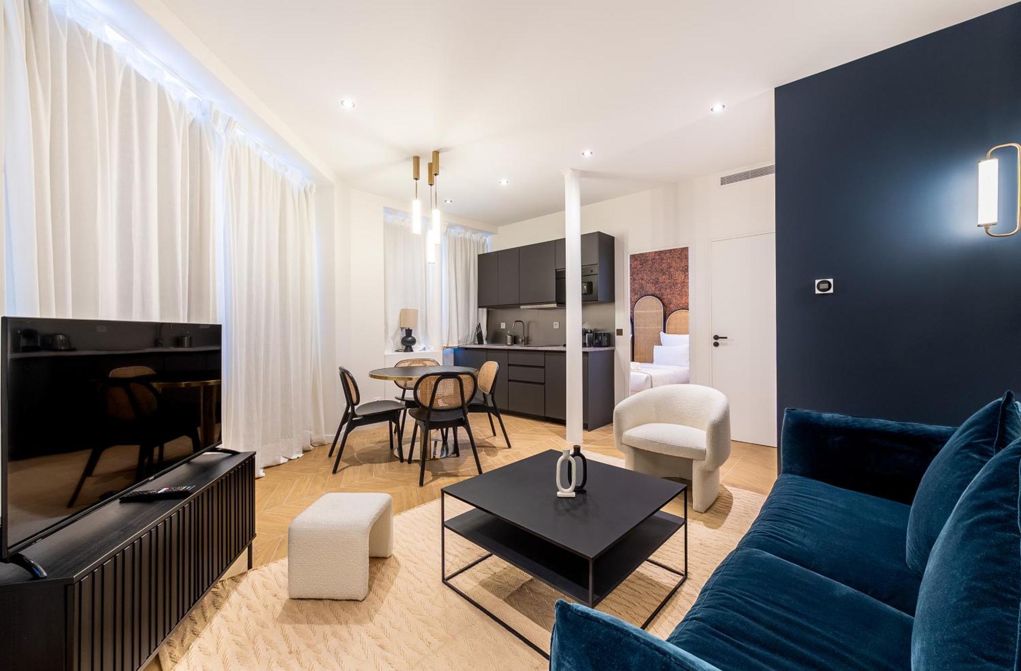 Lovely Apartment Close To Eiffel Tower Париж Экстерьер фото